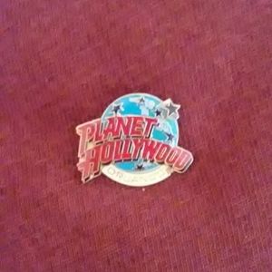 Planet Holywood pin